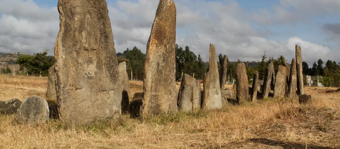 tiya-stelae tiya-stelae